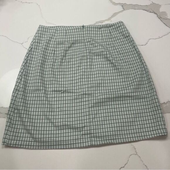 Brandy Melville J.Galt mini skirt - Picture 2 of 4